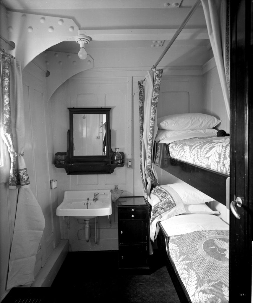 Detail of Second Class stateroom on the 'Aquitania' (1914) by Bedford Lemere & Co.