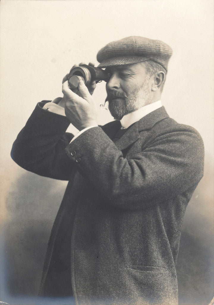 Detail of Cust demonstrating his Patent Rangefinder, circa 1904 by unknown