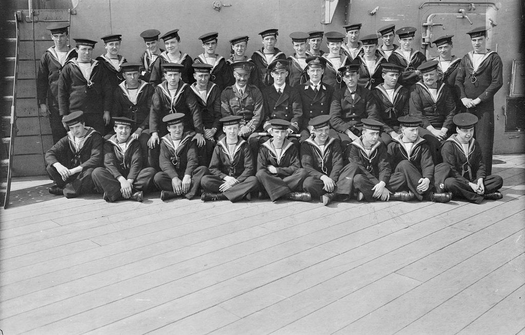 Detail of Signal ratings and petty officers with Captain H.K. Stephens, RMA, and Lieutenant T.D. Galbraith, RN on deck of 'Queen Elizabeth' (1913) by unknown