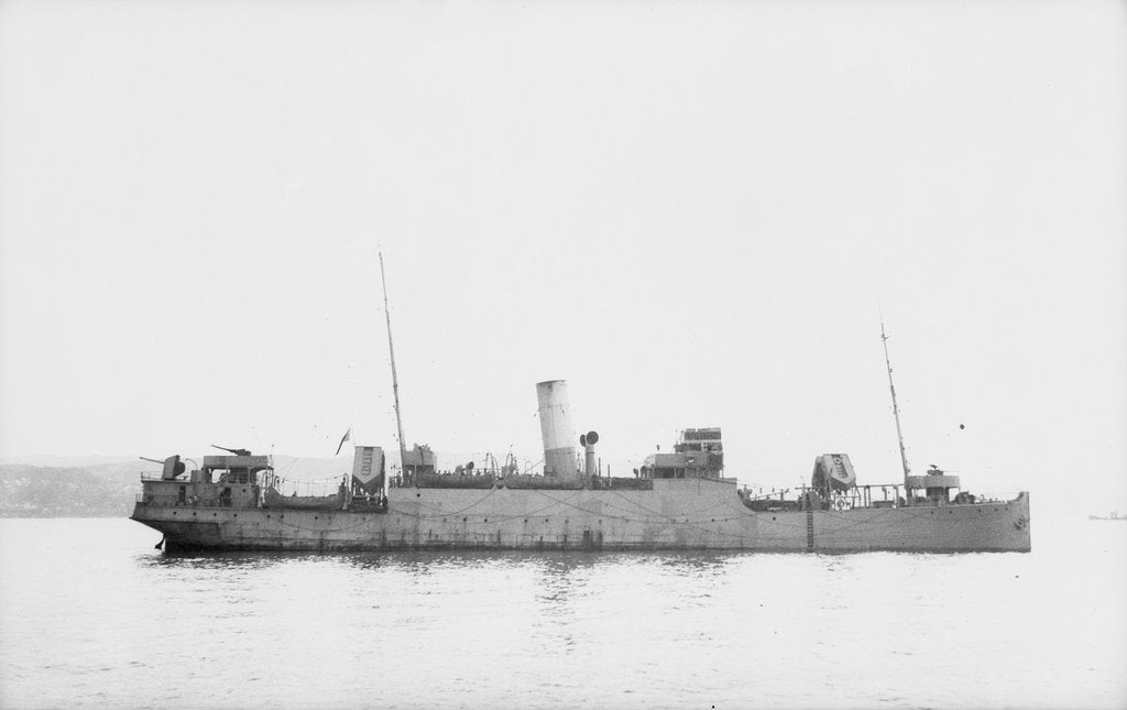 Detail of 'Eddystone' (Br, 1927) at anchor, probably as a convoy rescue ship. by unknown