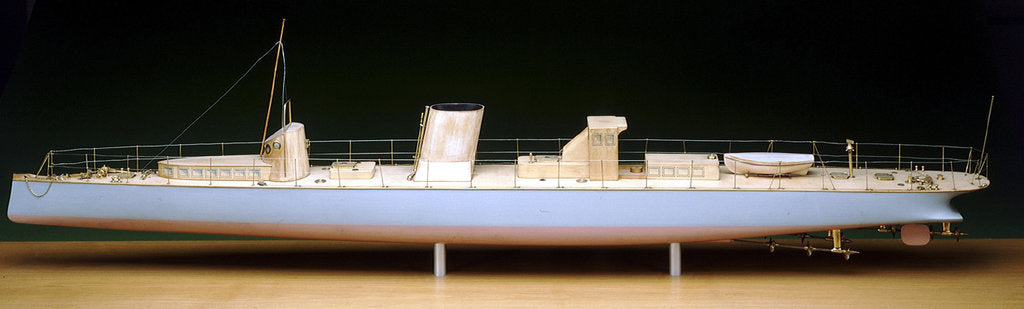 Detail of SY 'Turbinia', port broadside by unknown