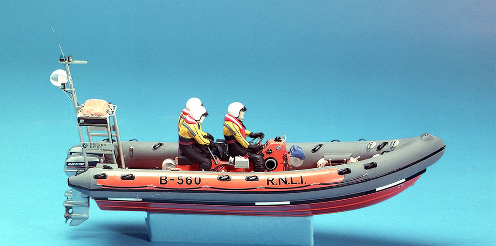 Detail of 'British Diver', starboard broadside by Kelvin Thatcher
