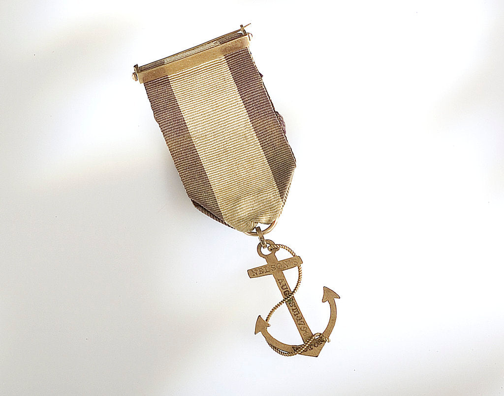 Detail of Gold pendant by unknown