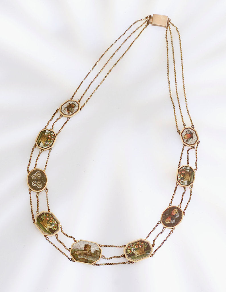 Detail of Necklace out of case by unknown