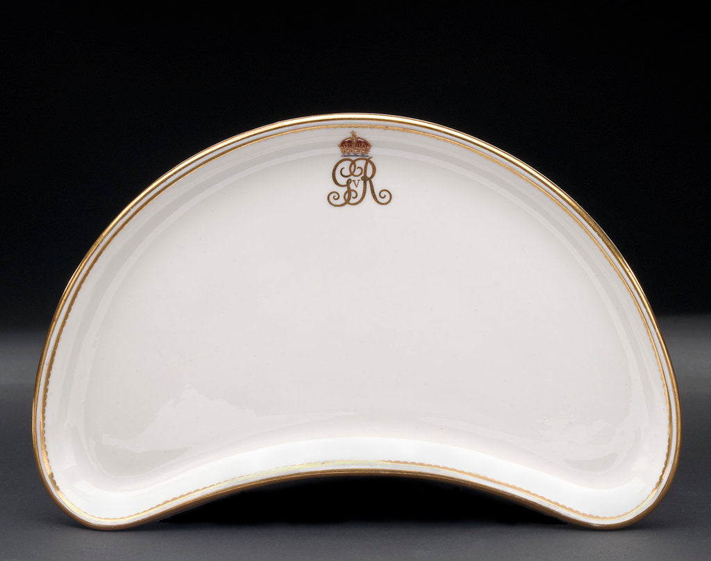 Detail of Plate used on HMY 'Victoria and Albert' (1899) by Royal Crown Derby Porcelain Co