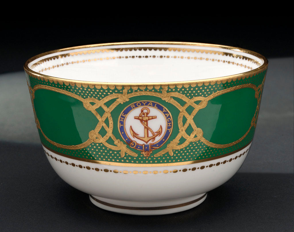 Detail of Bowl used on HMY 'Victoria and Albert' (1899) by W.T. Copeland & Sons Ltd.