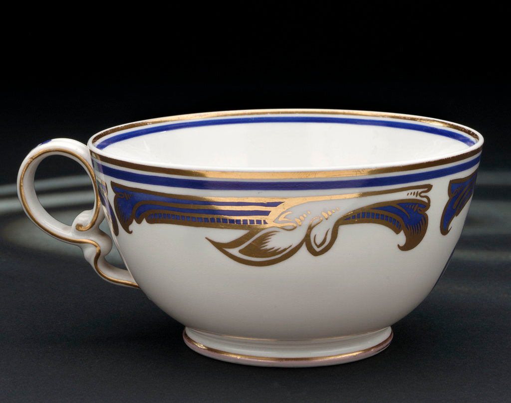 Detail of Cup used on HMY 'Victoria and Albert' (1899) by W.T. Copeland & Sons Ltd.