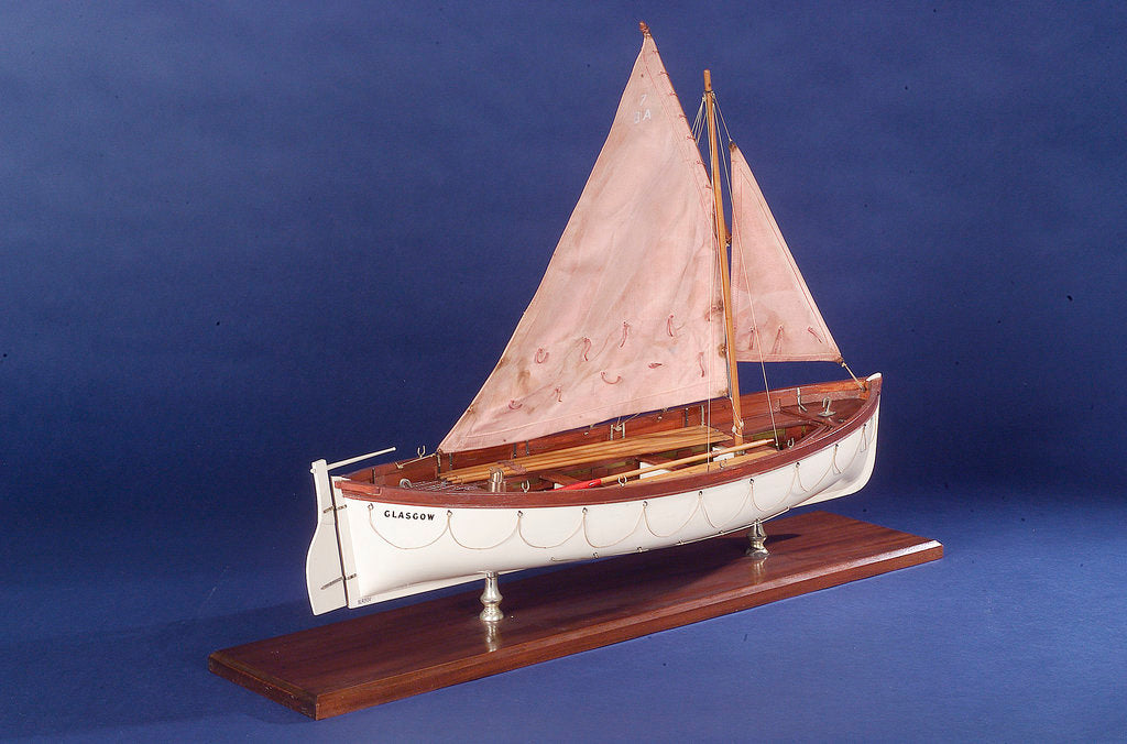 Detail of Full hull model representing 'Britannia' and 'Glasgow', starboard stern quarter by unknown