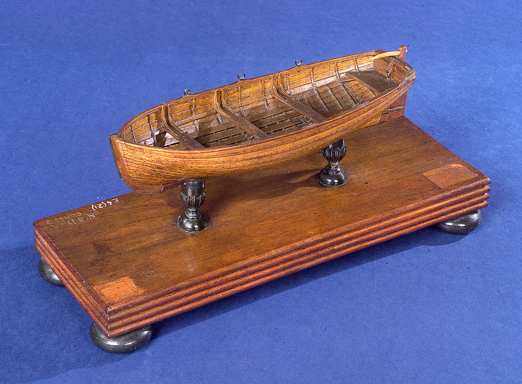 Detail of Dinghy, port 3/4 bow by unknown