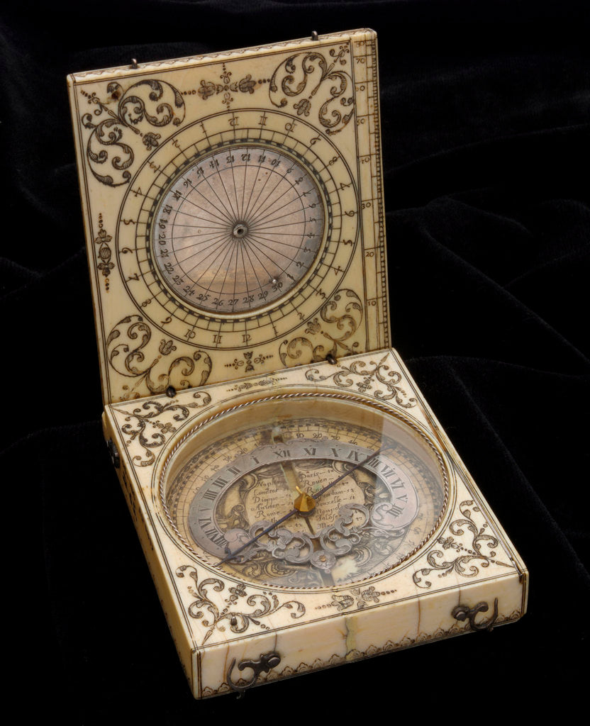 Detail of Dieppe magnetic azimuth dial, leaves Ib and IIa by unknown