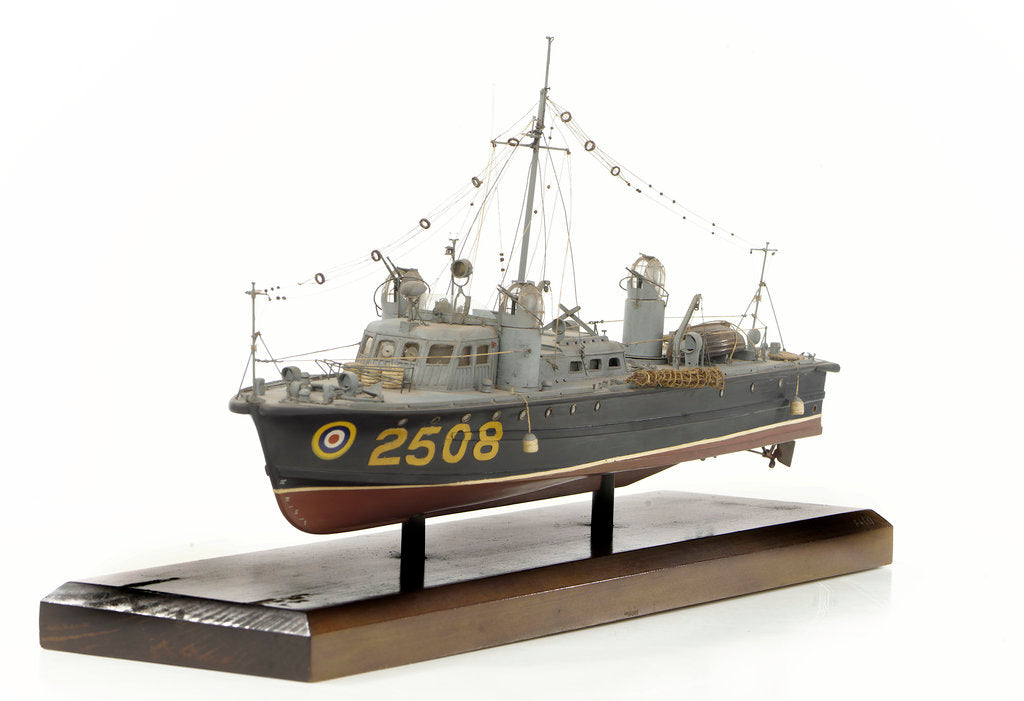 Detail of Full hull model, air-sea rescue launch, port by unknown