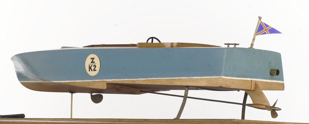 Detail of 'Miss Betty', port stern quarter waterline by Camper & Nicholsons Ltd.