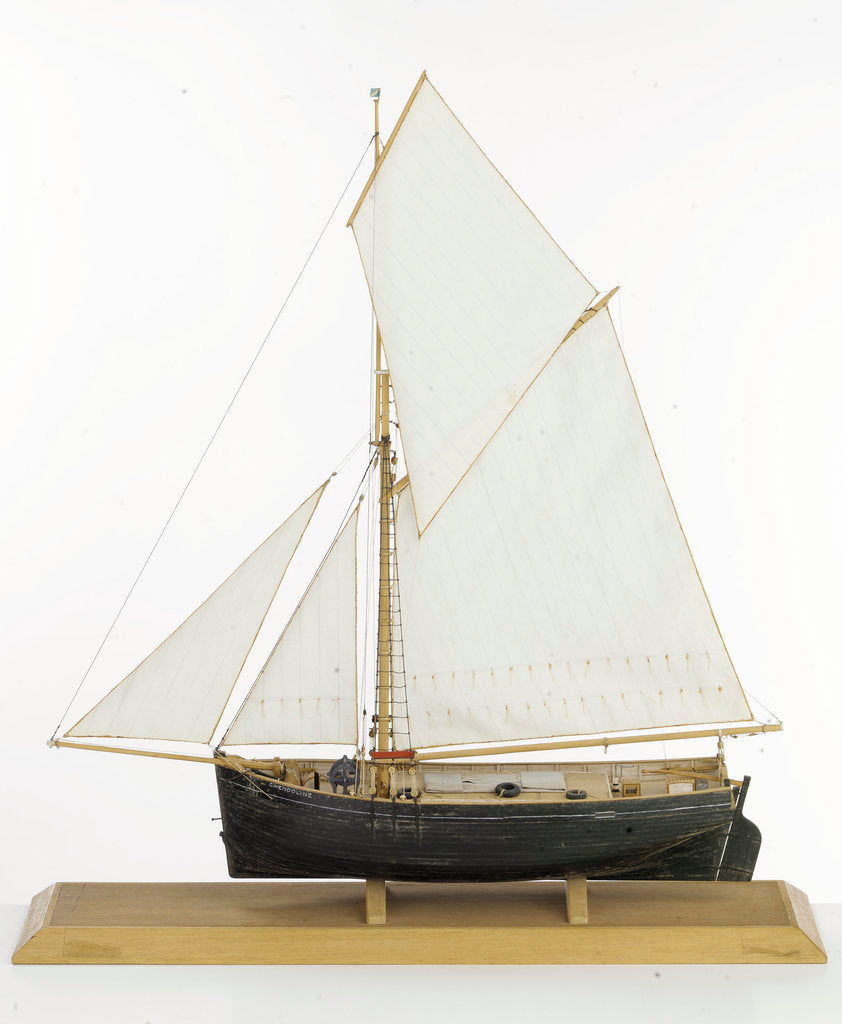 Detail of 'Gwendoline', port broadside by John Roe
