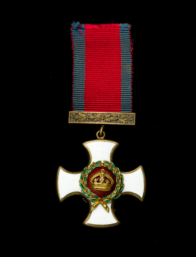Detail of Distinguished Service Order 1910-1936, obverse by Garrard & Co.