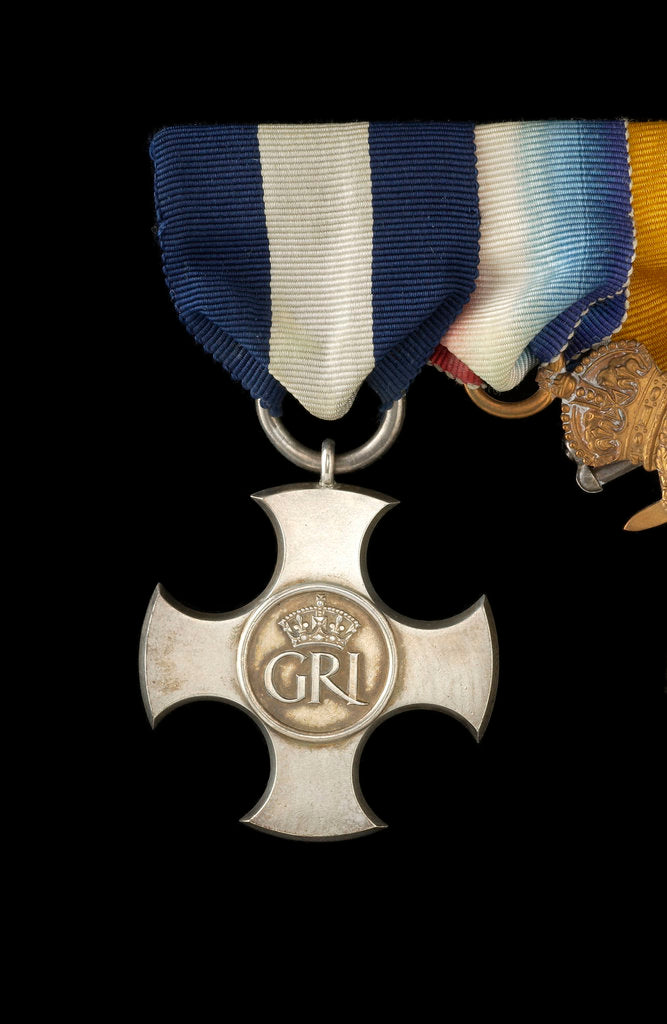 Detail of Distinguished Service Cross 1936-1947, obverse by Garrard & Co.