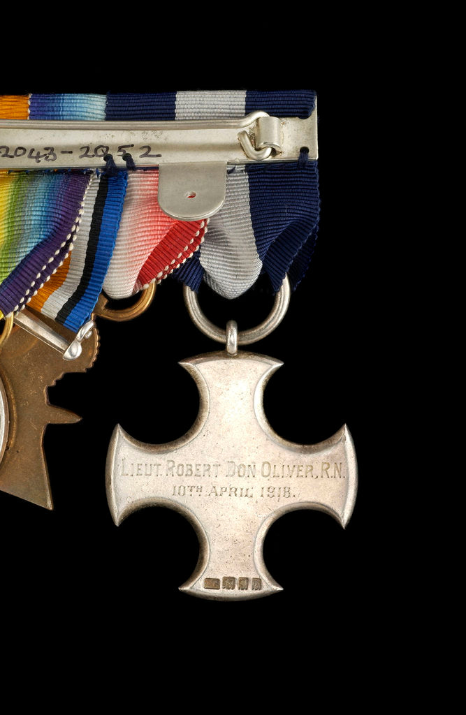 Detail of Distinguished Service Cross, reverse by Garrard & Co.