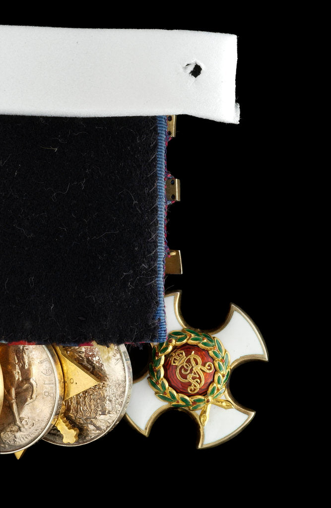 Detail of Distinguished Service Order 1910-1936, reverse by W. Wyon