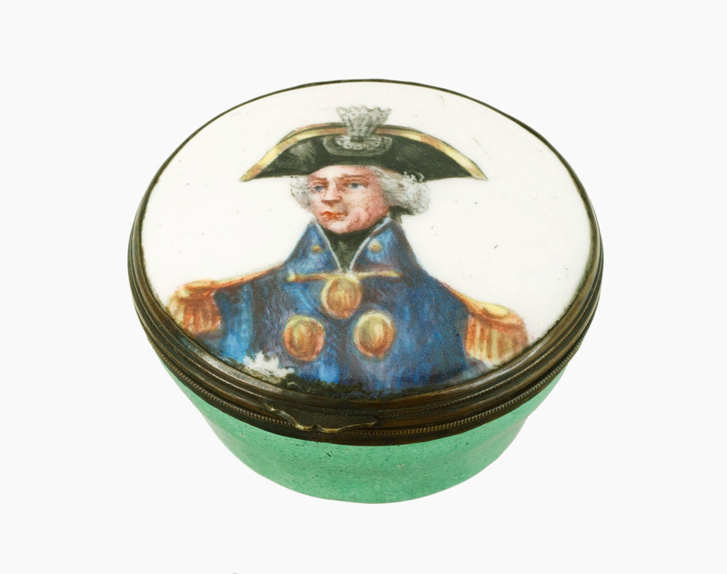 Detail of Round patch box commemorating Vice-Admiral Horatio Nelson (1758-1805) by Samson