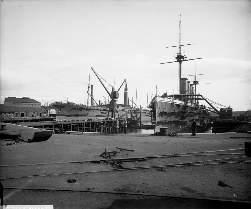 Detail of Fitting-out Basin at John Brown & Co. Ltd, Clydebank, 1901 by Bedford Lemere & Co.