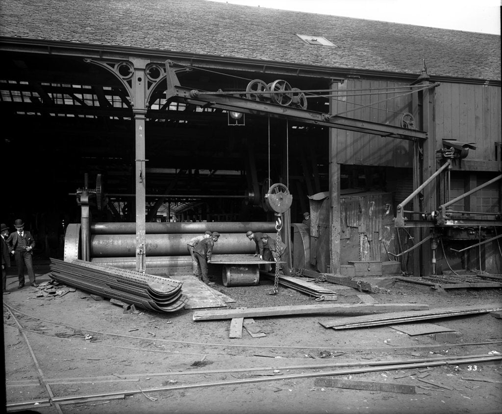 Detail of Plate-bending rolls at John Brown & Co. Ltd, Clydebank, 1901 by Bedford Lemere & Co.