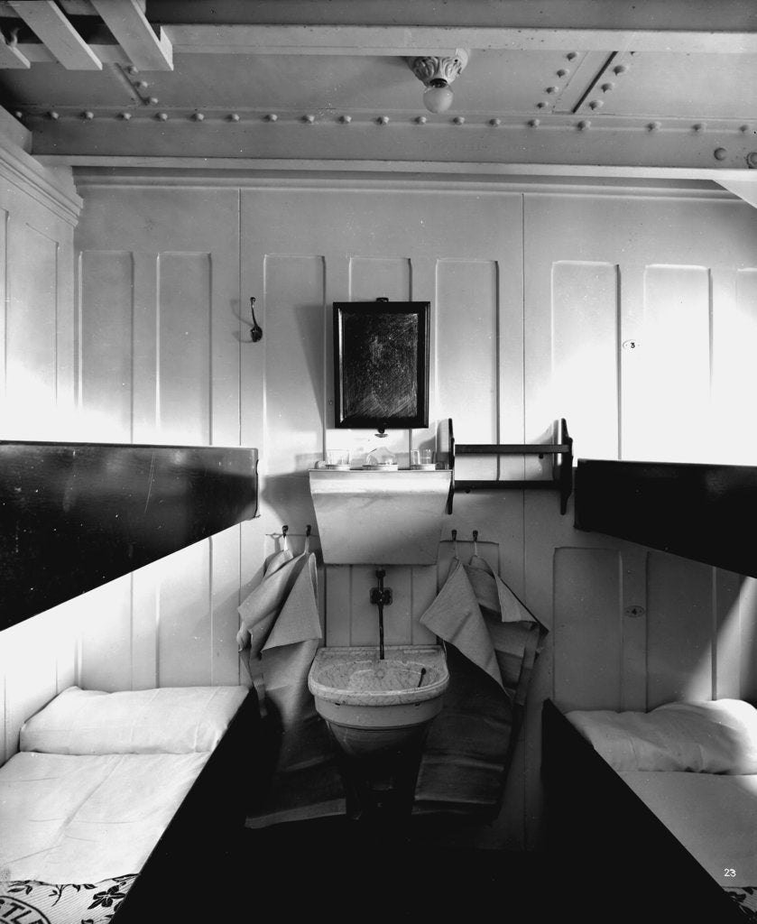 Detail of Third Class cabin on the 'Balmoral Castle' (1910) by Bedford Lemere & Co.
