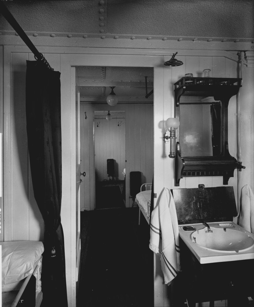 Detail of First Class suite on the 'Highland Loch' (1911) by Bedford Lemere & Co.