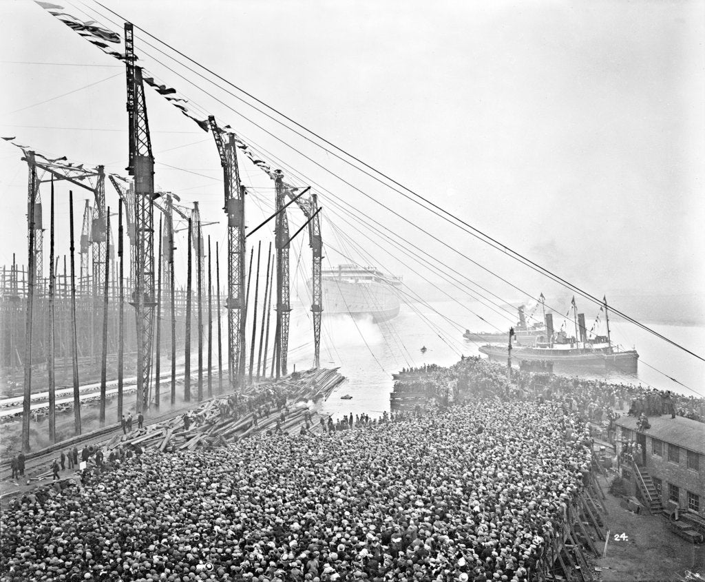 Detail of Aquitania' (1914) after leaving the ways by Bedford Lemere & Co.