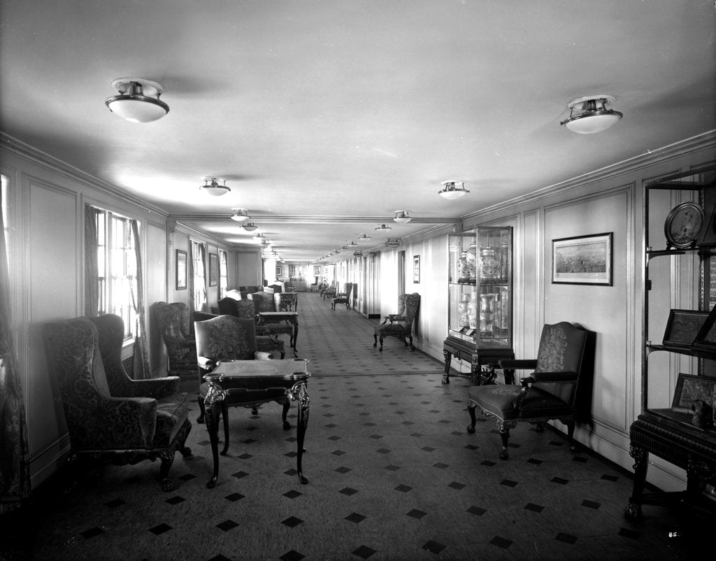 Detail of Long Gallery on the 'Aquitania' (1914) by Bedford Lemere & Co.
