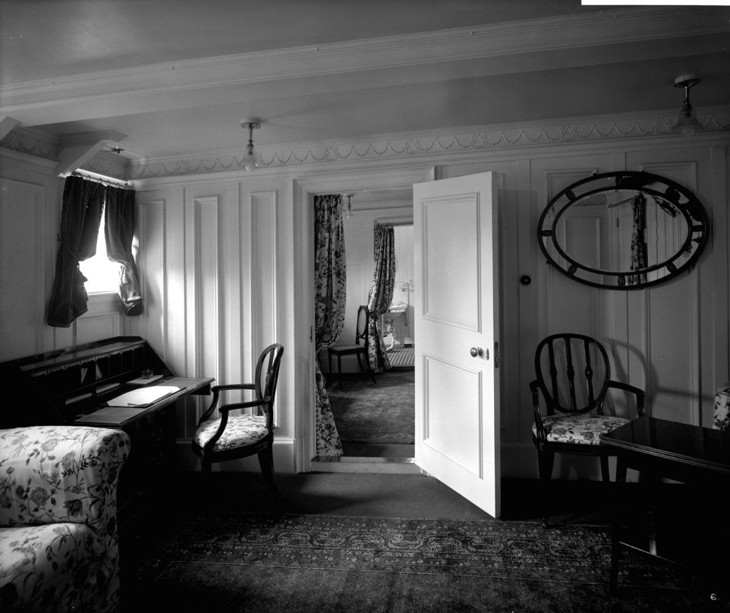 Detail of First Class suite de luxe on the 'Kaisar-i-Hind' (1914) by Bedford Lemere & Co.