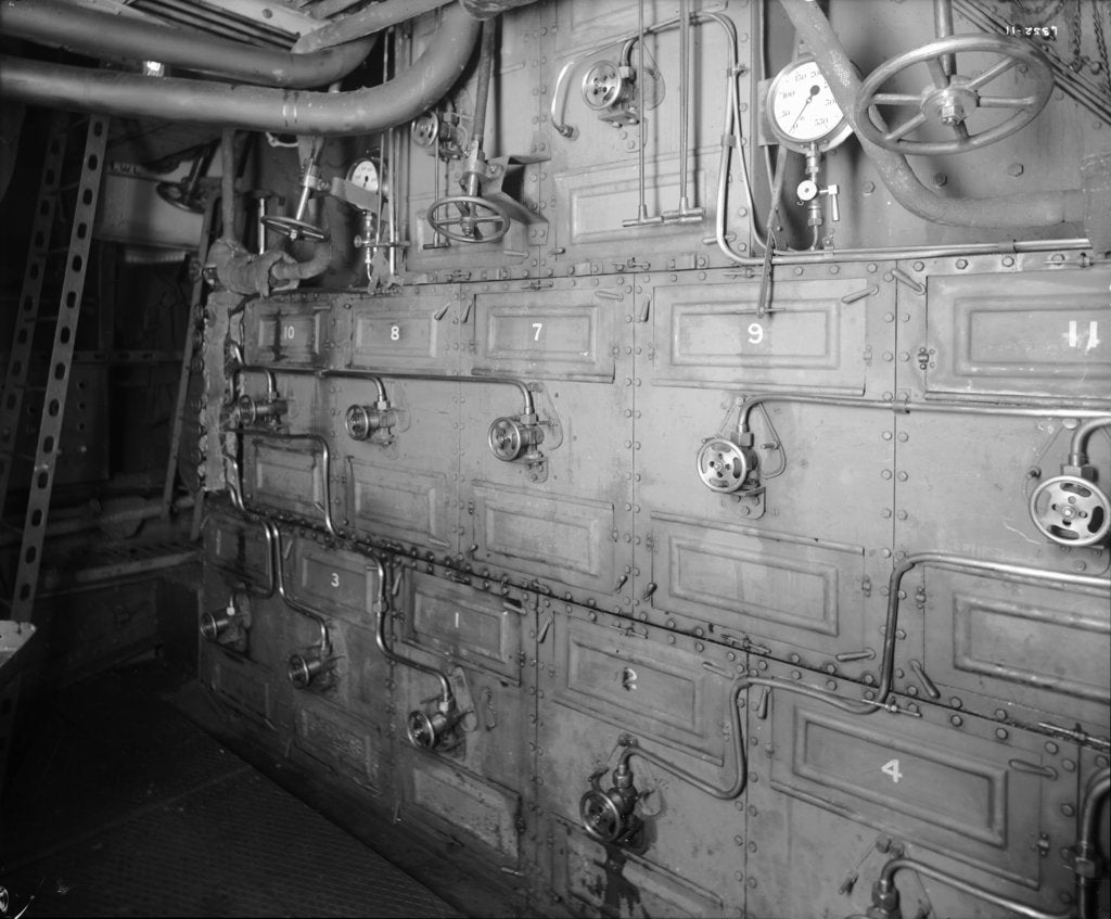 Detail of Destroyer, Flotilla leader HMS 'Wallace' (1918) by unknown