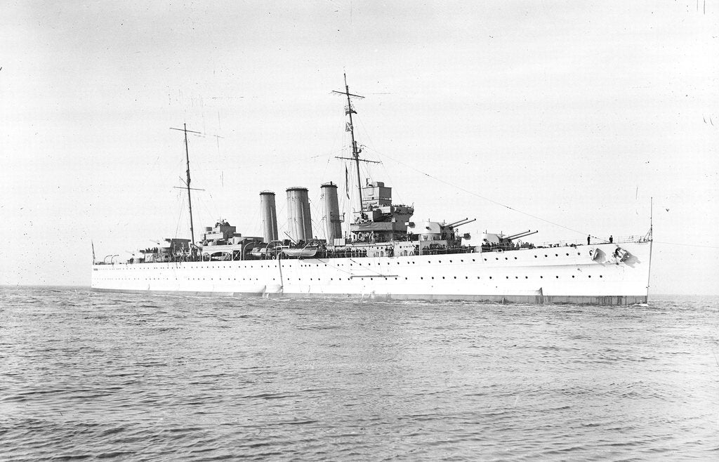 Detail of Heavy cruiser HMS 'Kent' (1926) by unknown