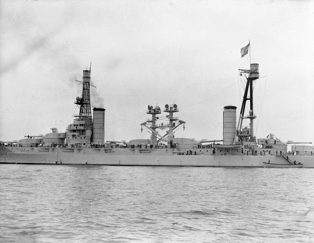 Detail of Battleship 'Moreno' (Arg, 1911) close up amidships by unknown