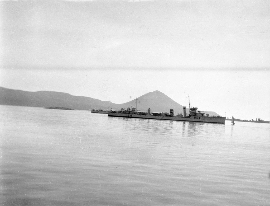 Detail of 'Vanquisher' (Br, 1917) at anchor in Navarin Bay, Greece by unknown