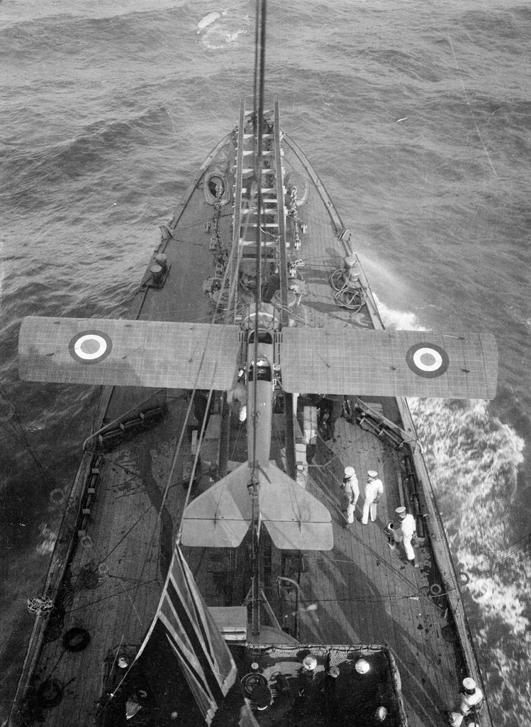 Detail of Light cruiser HMS 'Aurora' (1913), Deperdussin 1378 on the runway of the forecastle by unknown