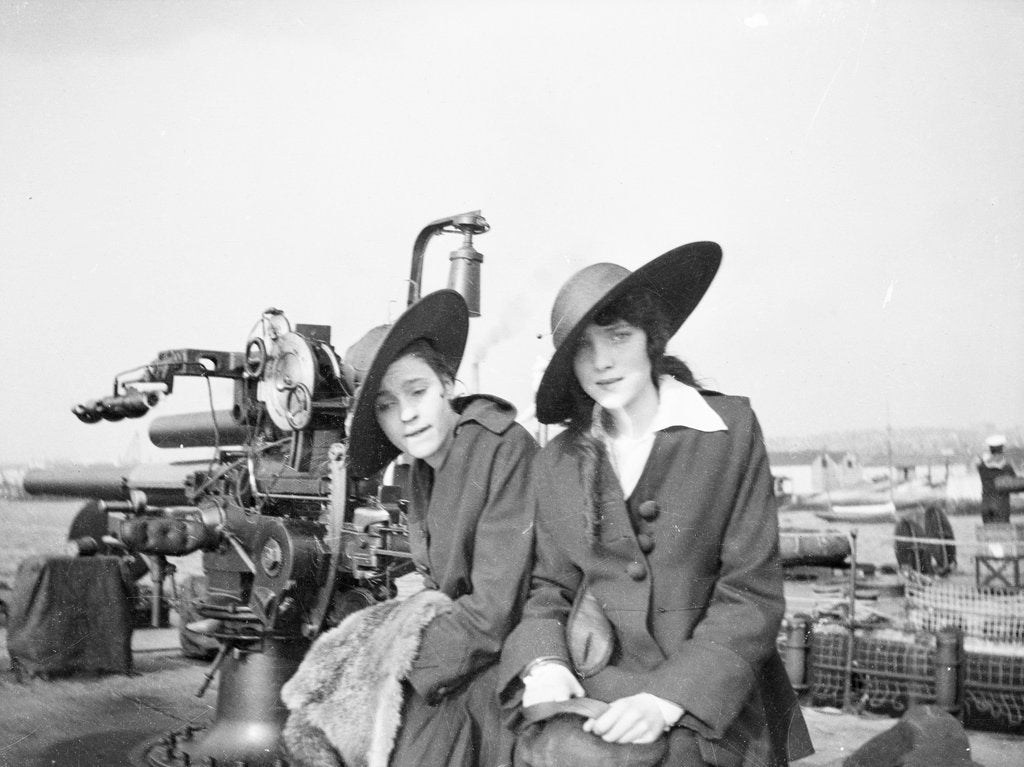 Detail of Torpedo boat destroyer HMS 'Laforey' (1913) by unknown