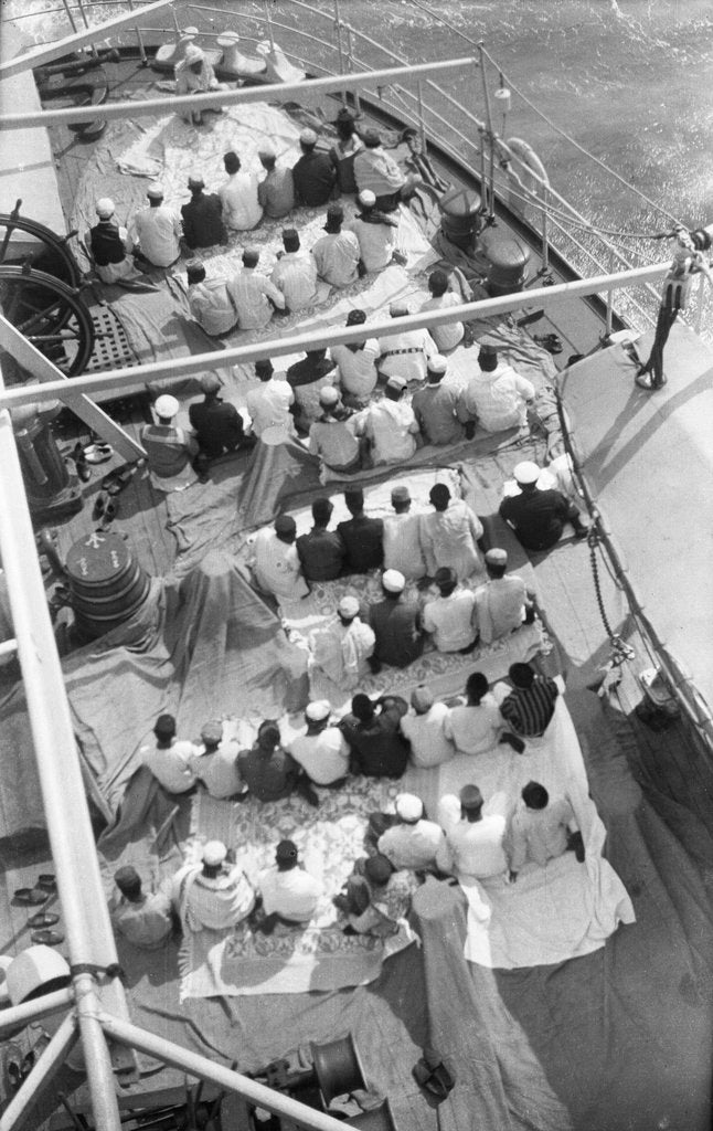 Detail of 'Bengalen', Prayers on deck by unknown