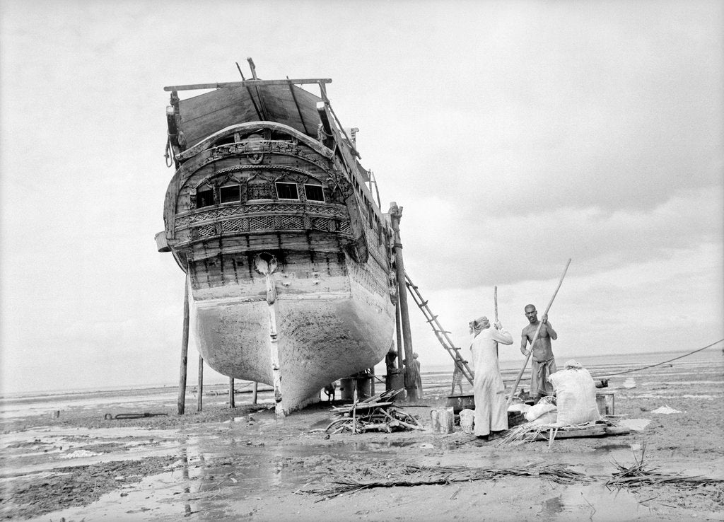 Detail of A baggala being cleaned by Alan Villiers