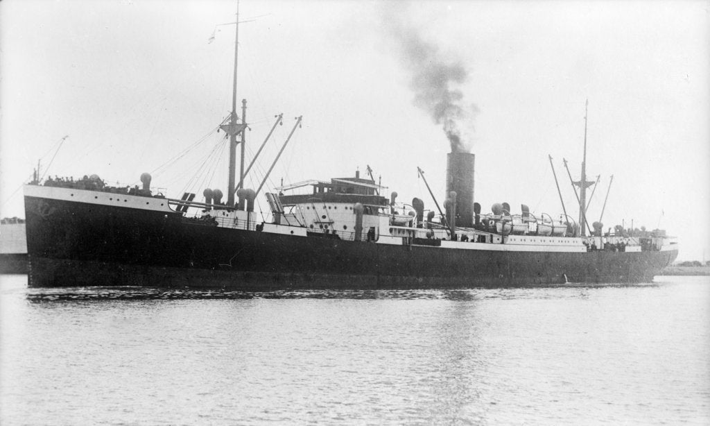 Detail of 'Clan Mactavish' (Br, 1921), under tow by unknown