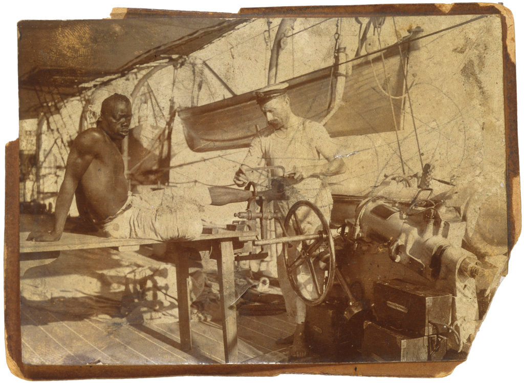 Detail of Crew of paddle-wheel special service vessel HMS 'Sphinx' (1882) by unknown