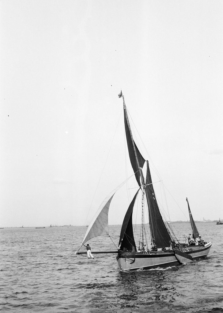 Detail of 'Sara' (Br, 1902) under sail during Thames barge race by unknown