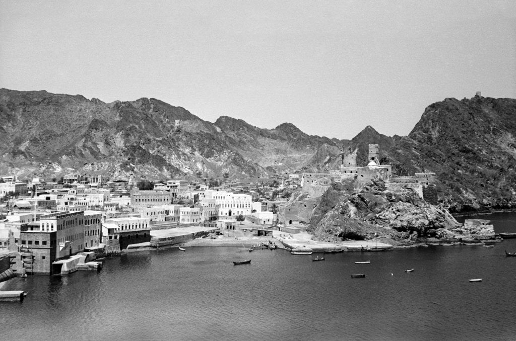Detail of Muscat coastline by Alan Villiers