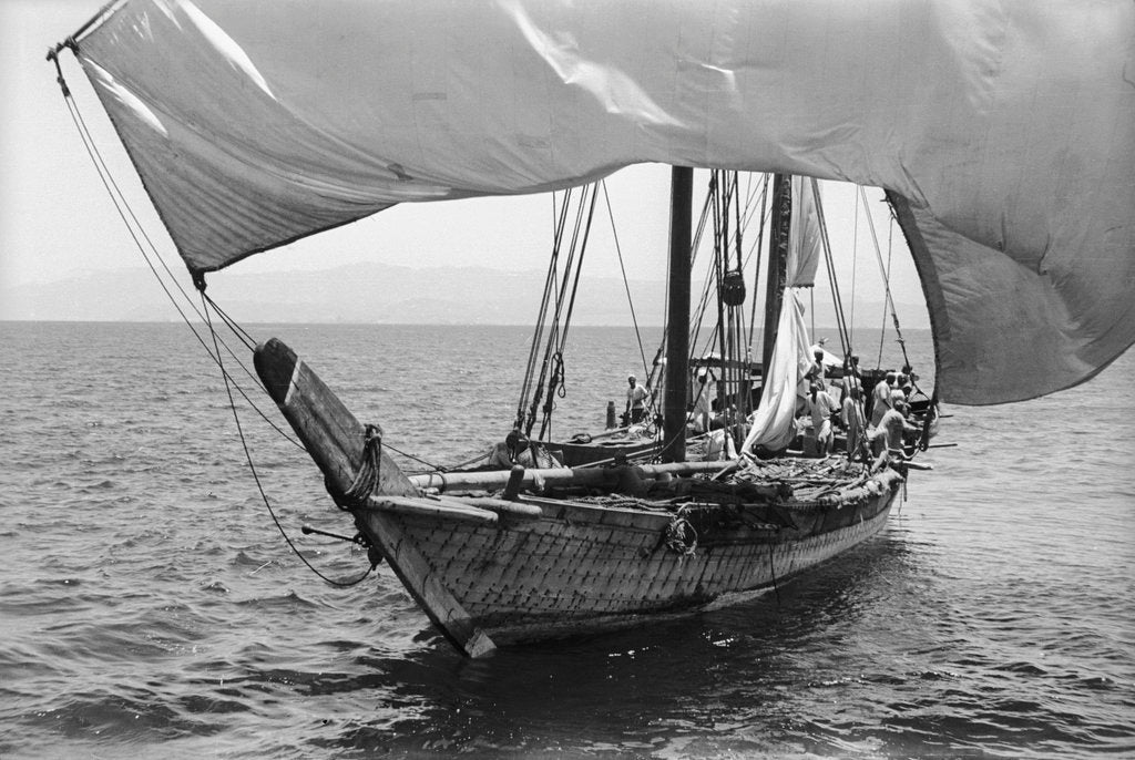 Detail of A heavily laden Kuwaiti boom by Alan Villiers