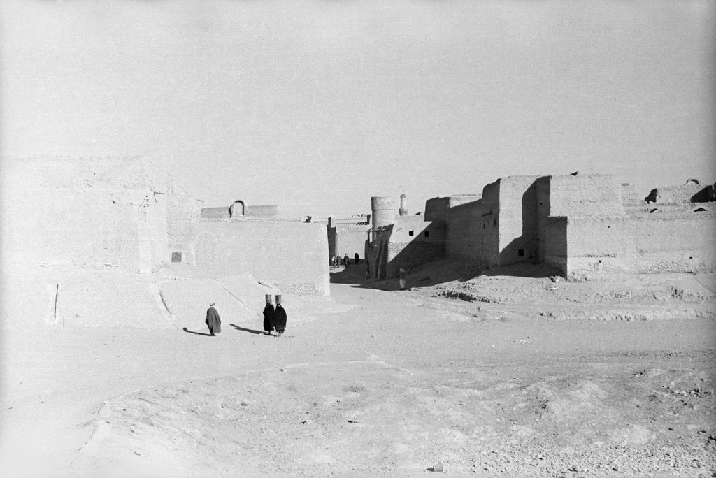 Detail of Scene inside the Kuwait City walls by Alan Villiers