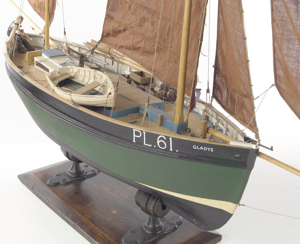 Detail of 'Gladys', starboard by Alistair Brown