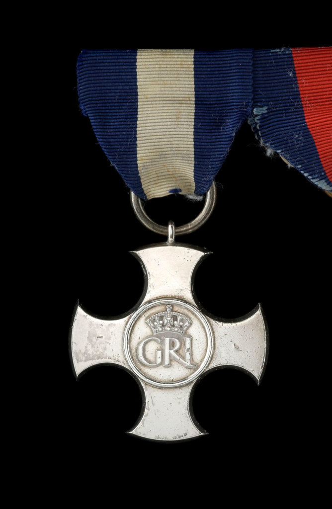 Detail of Distinguished Service Cross, obverse by unknown