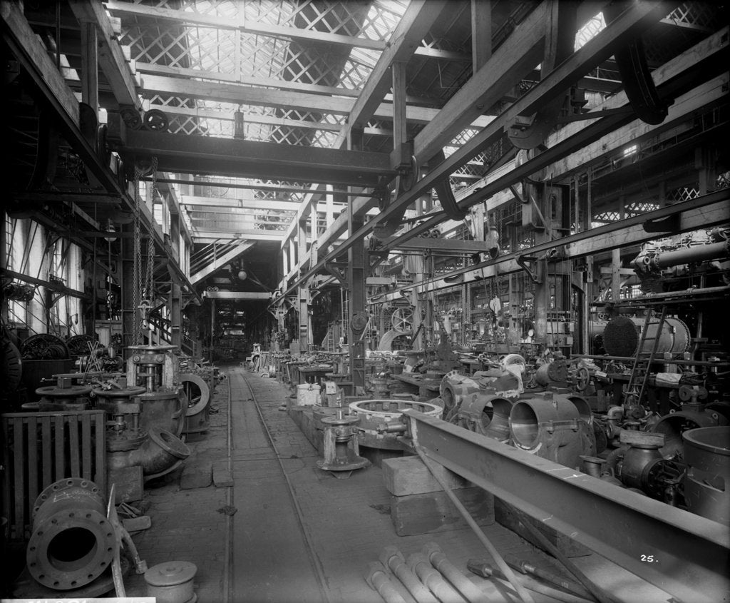 Detail of Small Machine Shop in the Engine Works at John Brown & Co. Ltd, Clydebank, 1901 by Bedford Lemere & Co.