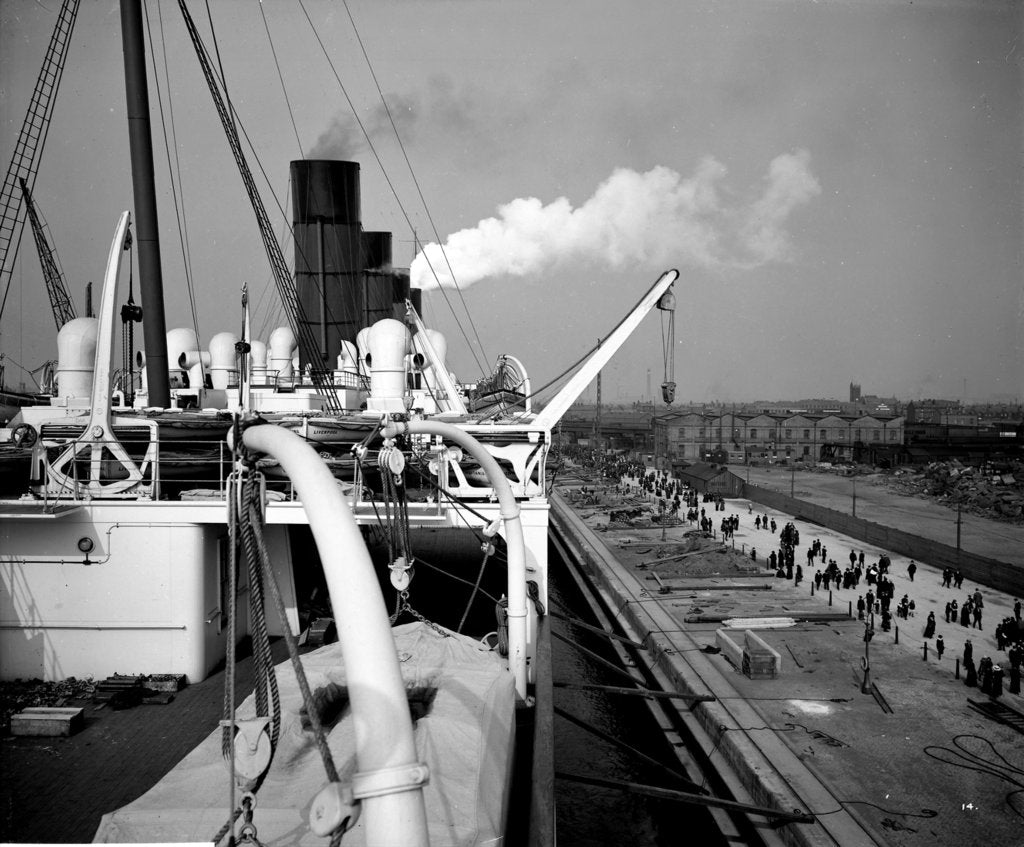 Detail of View from the Docking Bridge on the 'Aquitania' (1914) by Bedford Lemere & Co.
