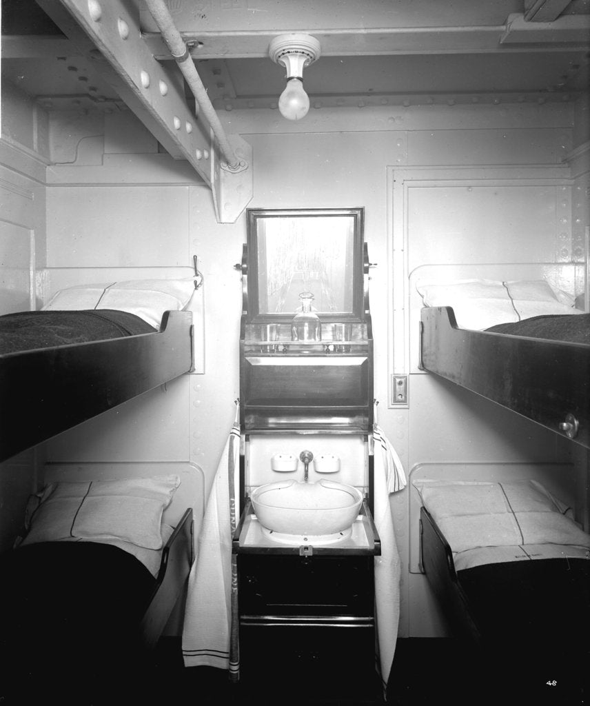 Detail of Third Class cabin on the 'Aquitania' (1914) by Bedford Lemere & Co.