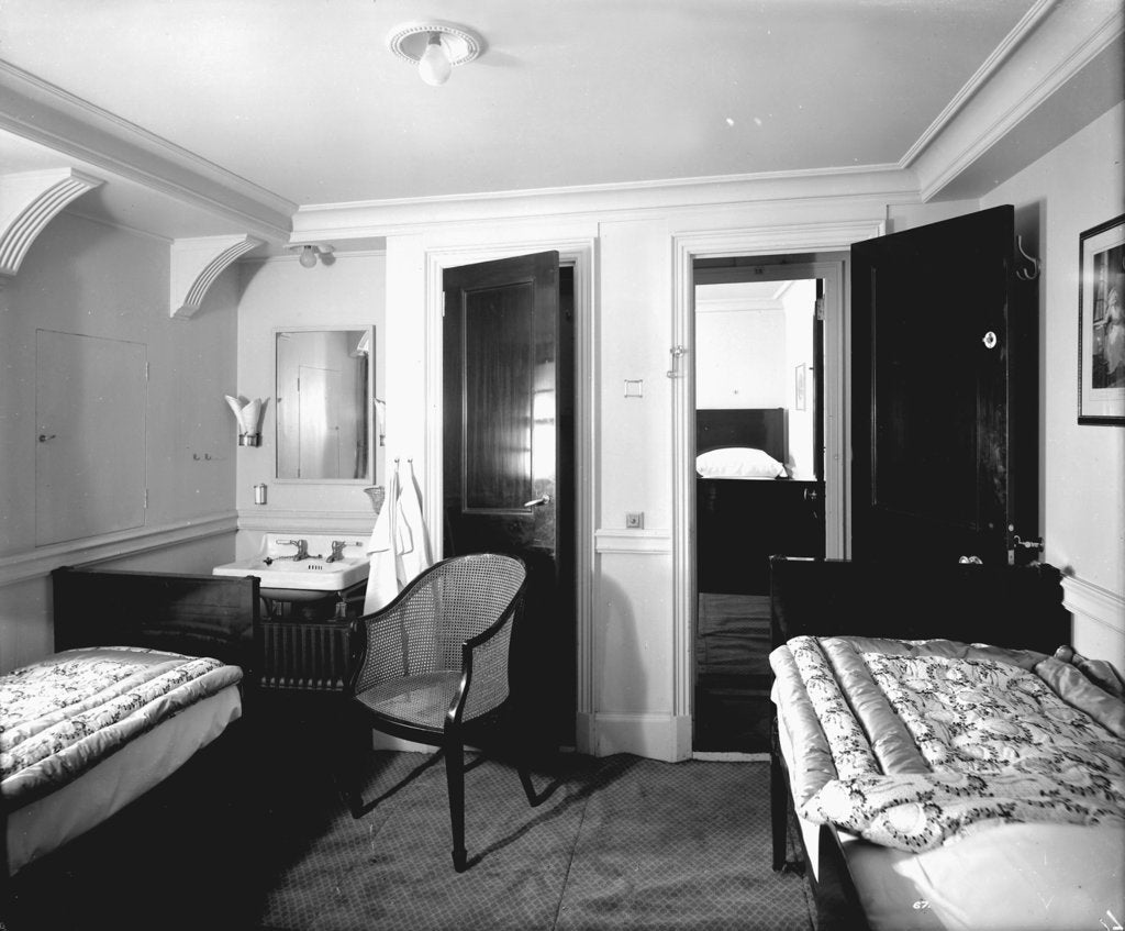 Detail of First Class suite on the 'Aquitania' (1914) by Bedford Lemere & Co.
