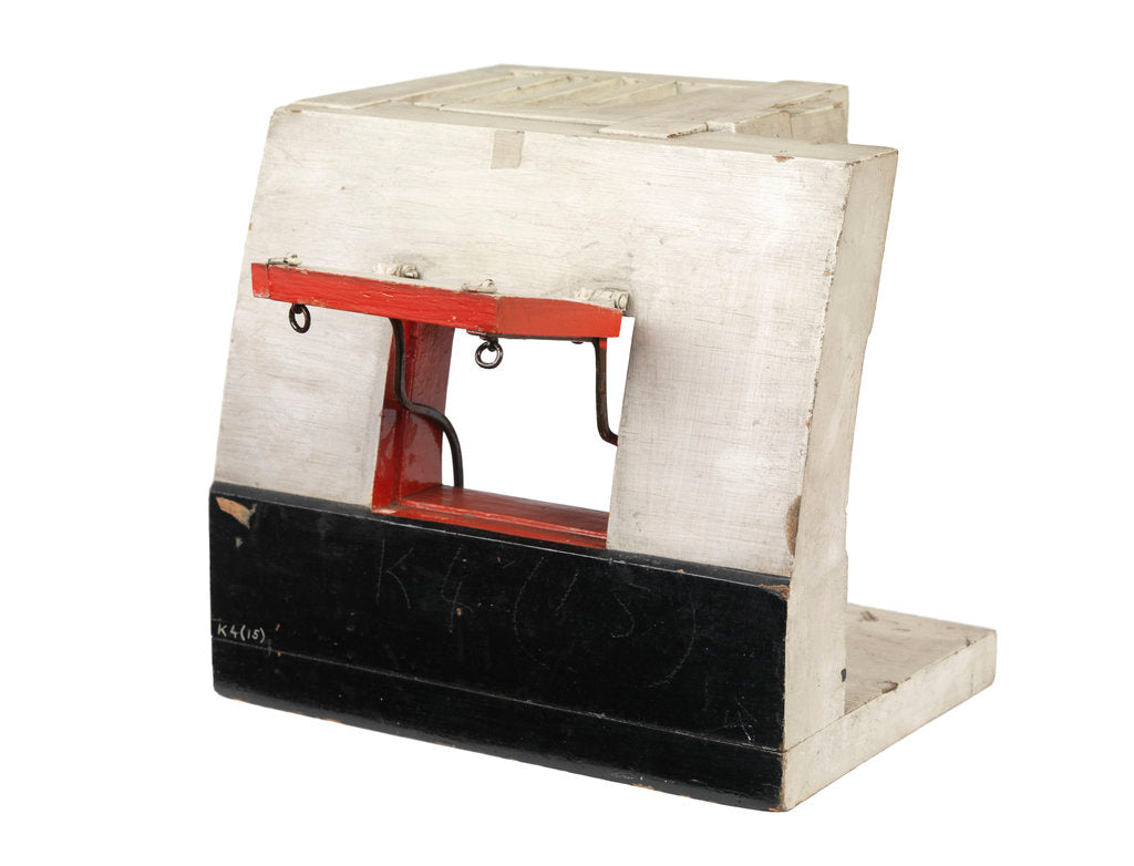 Detail of Sectional model; Midship model; Gun port model by Unknown